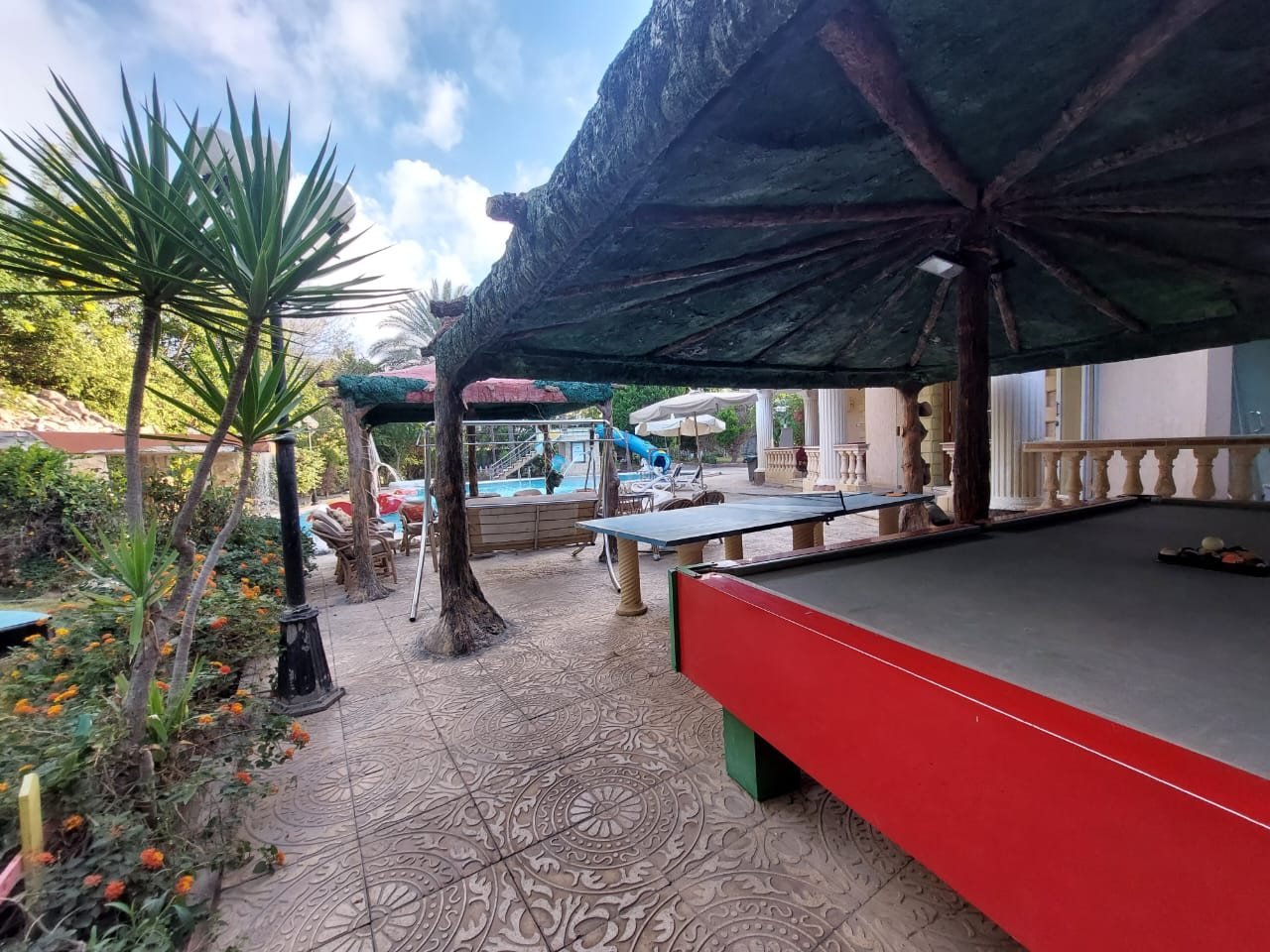 Villa El Tayar 2 — pool billiards