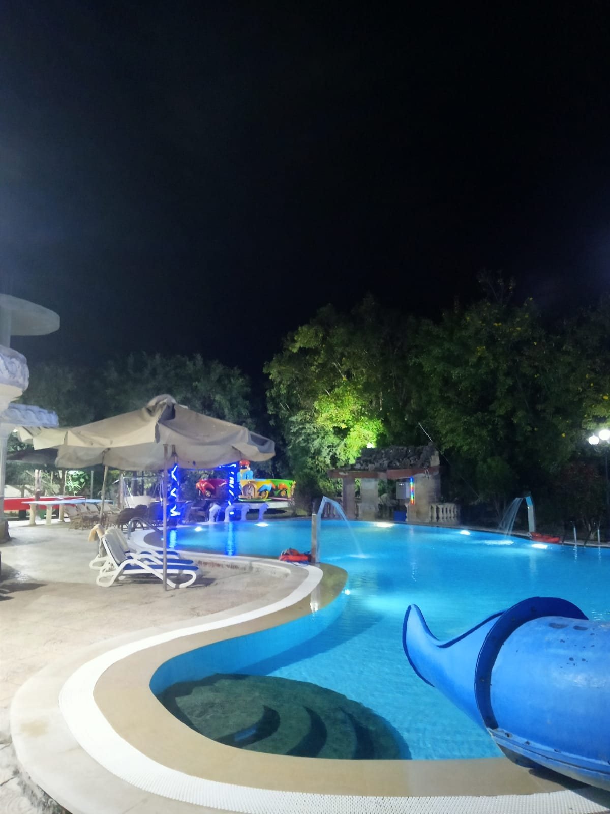 Villa El Tayar 2 — night pool