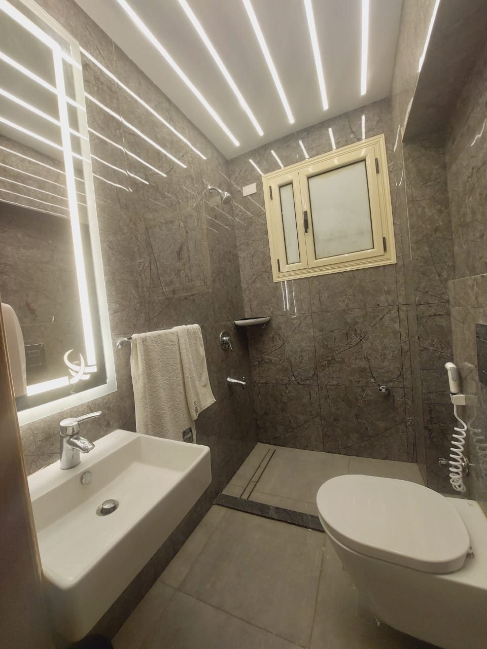 Villa El Tayar 2 — bathroom